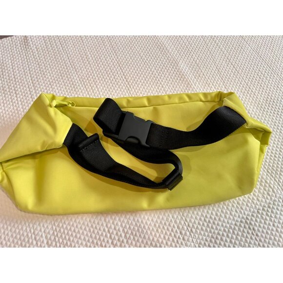 Lululemon Belt Bag in Lemon Yellow - Picture 8 of 10